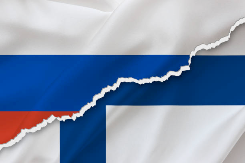 핀란드, 이민자 유입으로 러시아와 국경을 폐쇄하다